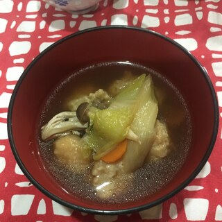 鶏団子と野菜のポカポカスープ